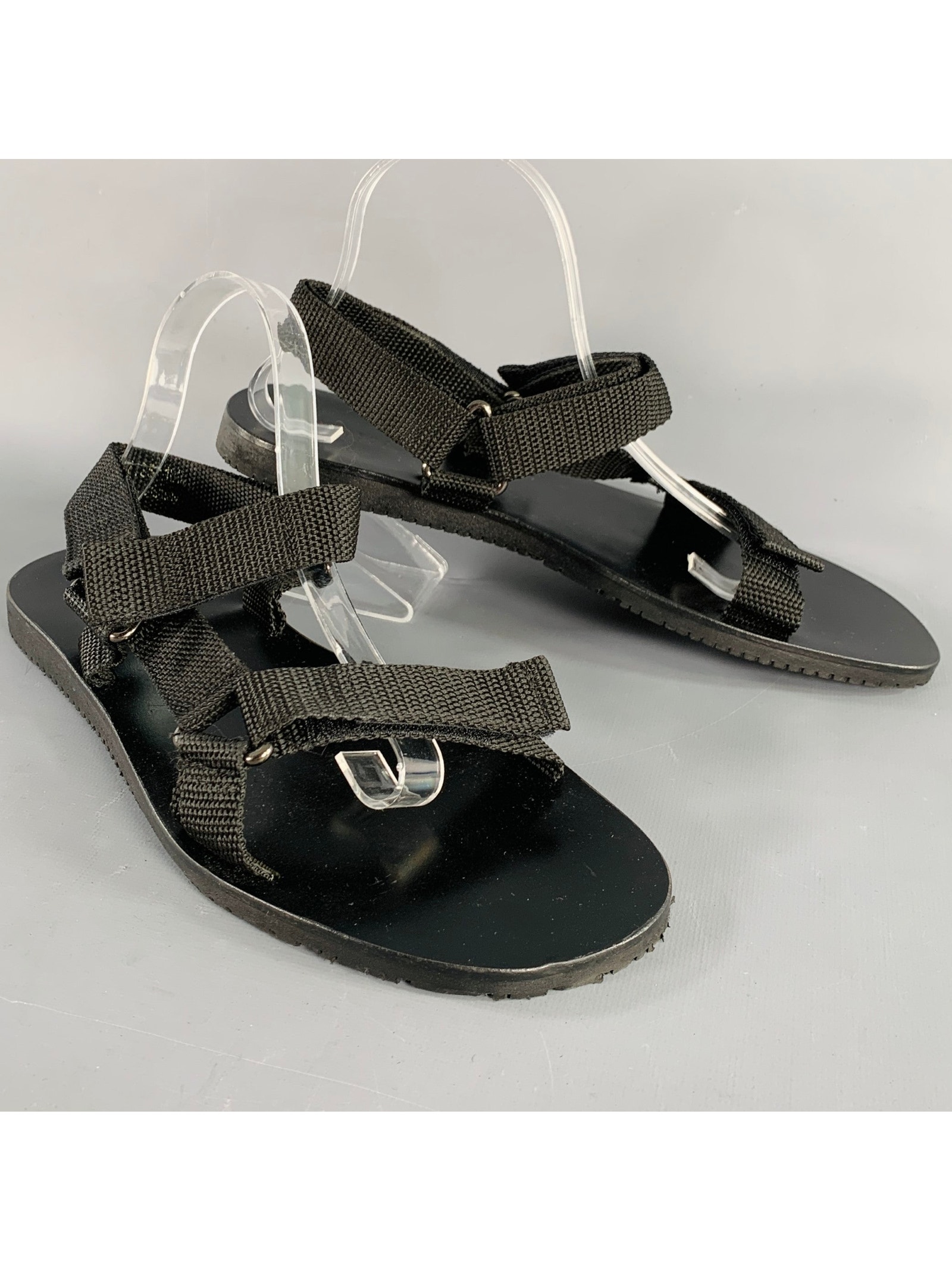 Barneys Size 10 Black Strap Sandals